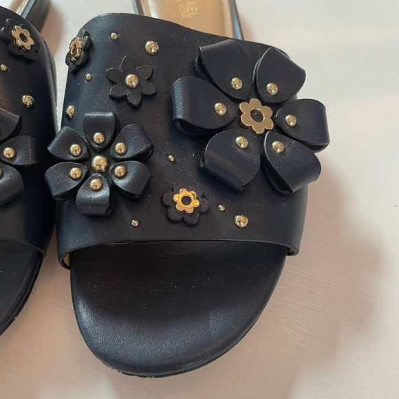 Michael Kors Tara Floral Embellished Slides 7 - Picture 4 of 11